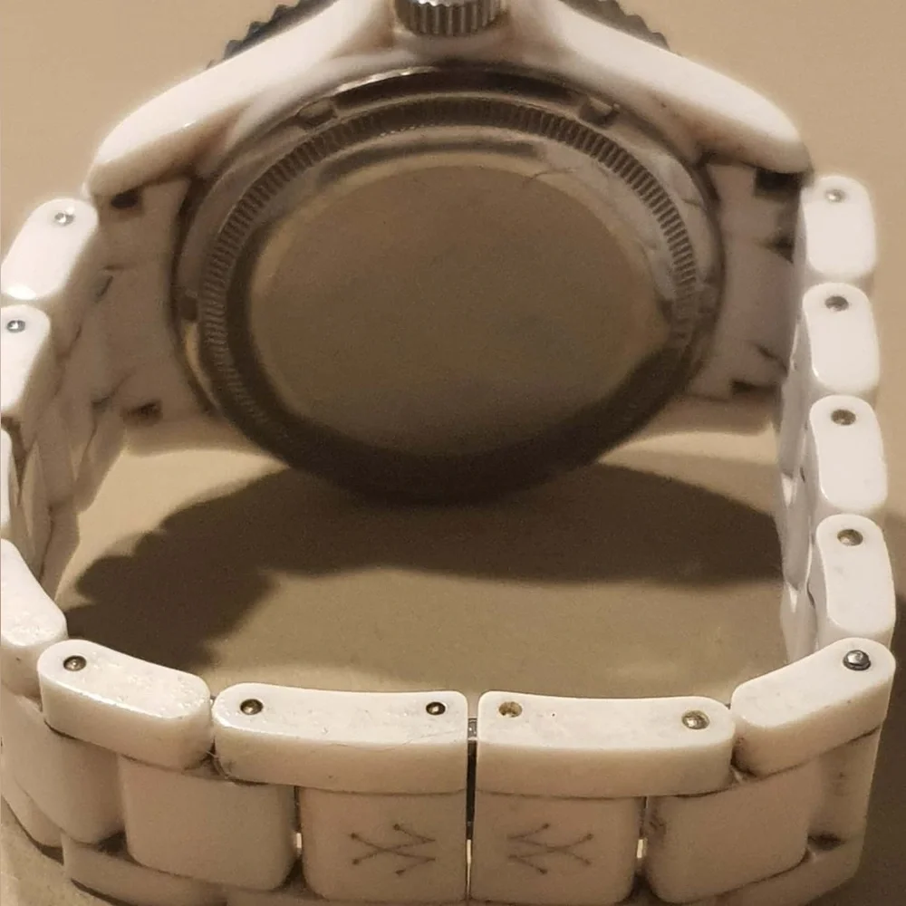 Toy Watch Plasteramic Silver/White Diver Style Women's Watch w/Date